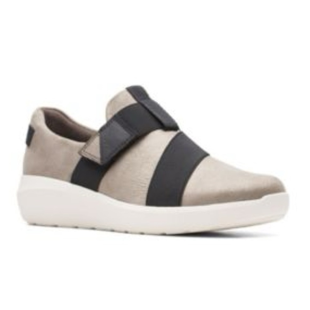 Clark’s Kayleigh Slip On Velcro Sneaker